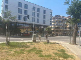 Prodejna Kjučuk Pariž, Plovdiv