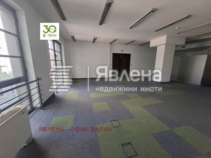 Дава под наем ОФИС, гр. Варна, Център, снимка 3 - Офиси - 55547194