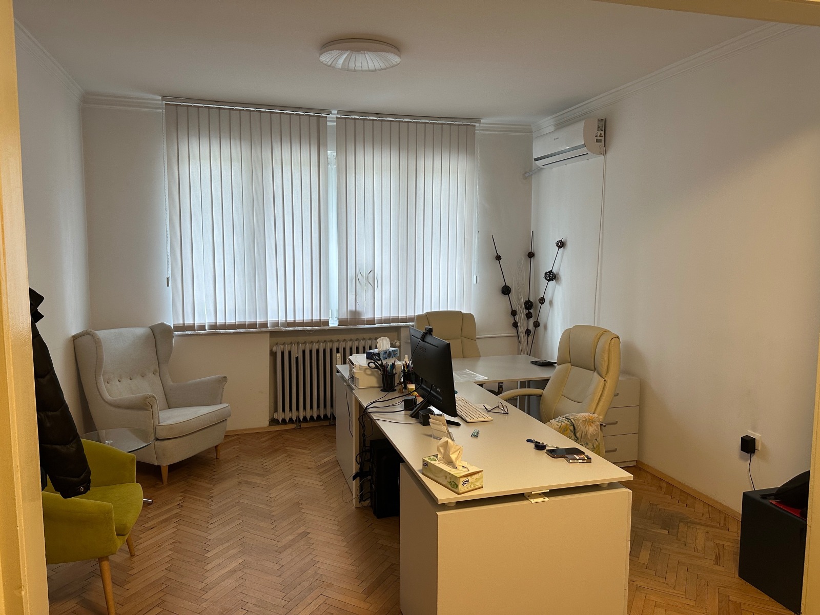 Дава под наем ОФИС, гр. София, Център, снимка 3 - Офиси - 54099623