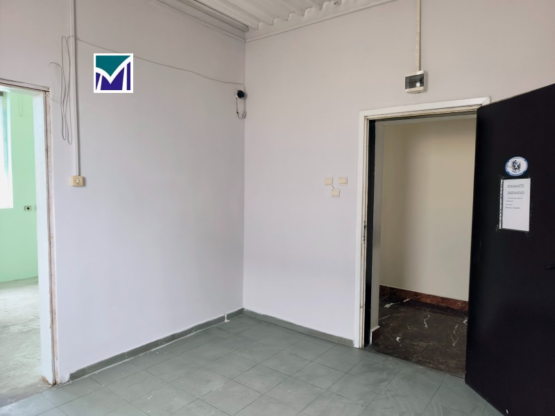 Дава под наем ОФИС, гр. Враца, Промишлена зона, снимка 2 - Офиси - 52649962