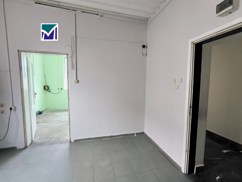 Дава под наем ОФИС, гр. Враца, Промишлена зона, снимка 5 - Офиси - 52649962