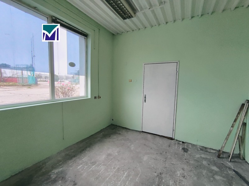 Дава под наем ОФИС, гр. Враца, Промишлена зона, снимка 3 - Офиси - 52649962