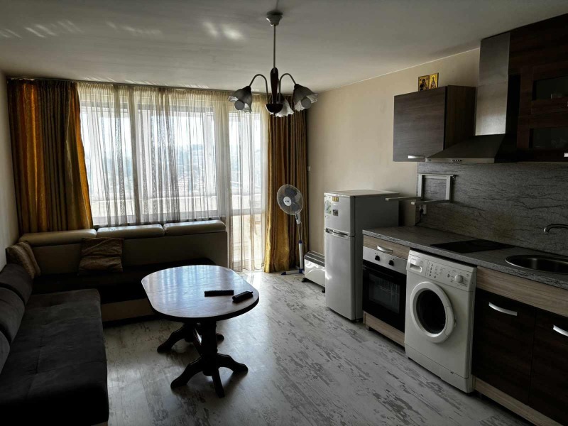 De inchiriat  1 dormitor Varna , Țentâr , 60 mp | 96418040