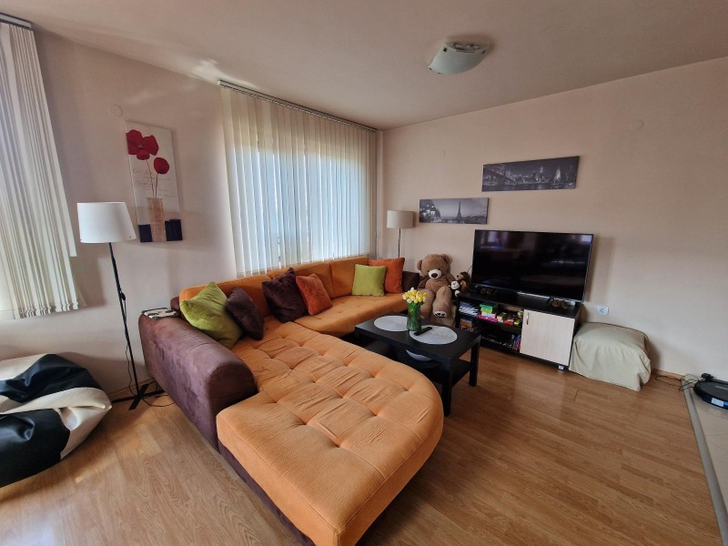 Til leje  1 soveværelse Plovdiv , Tsentar , 70 kvm | 47306055