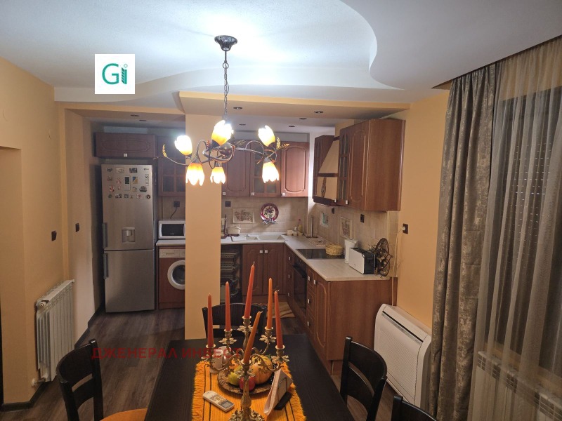 Дава под наем 3-СТАЕН, гр. Благоевград, Широк център, снимка 3 - Апартаменти - 52476854