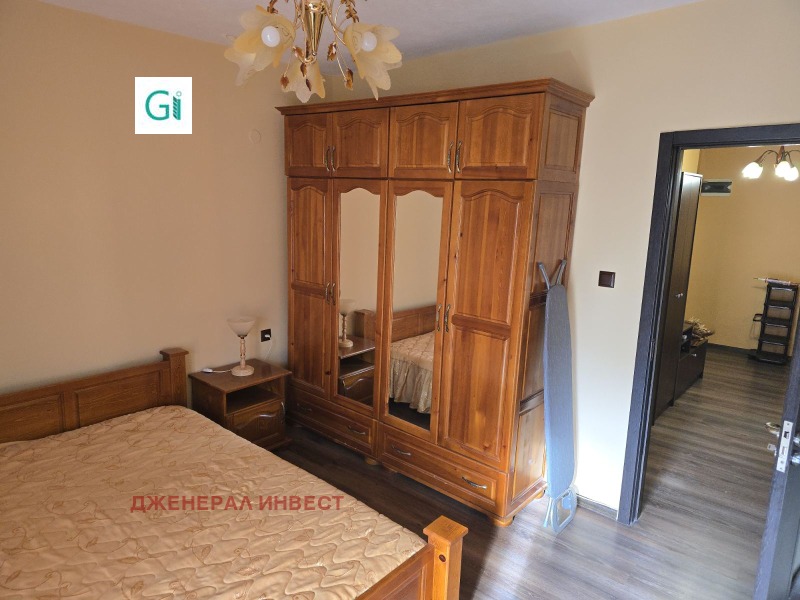 Дава под наем 3-СТАЕН, гр. Благоевград, Широк център, снимка 8 - Апартаменти - 52476854