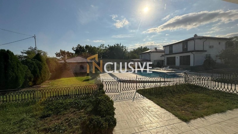 Под наем КЪЩА, град Варна, м-т Горна Трака • 1300 € / 2542.58 лв. • 12707848 1