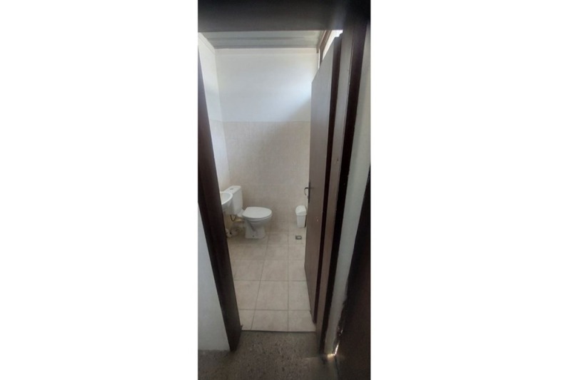 Издаје се  Схоп регион Пазарџик , Мало Конаре , 73 м2 | 89695481 - слика [5]
