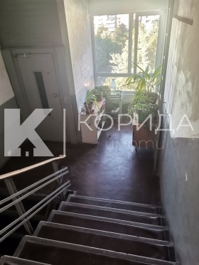 ���� ��� ���� 3-����� | Imot.bg � ����� ������ 8