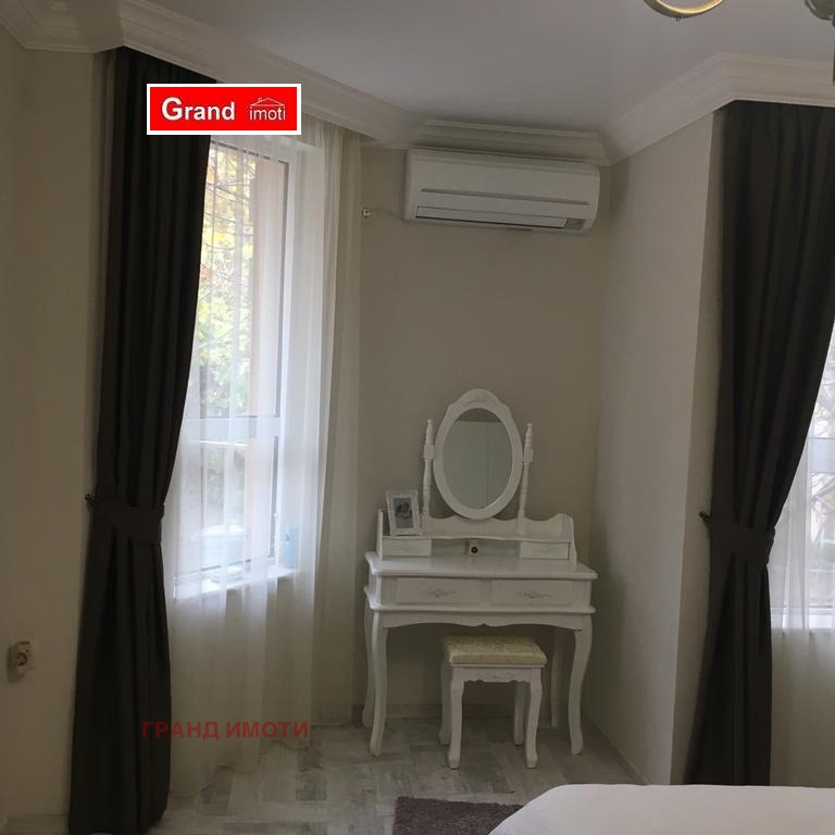 Do wynajęcia  3 sypialnie Plowdiw , Centar , 140 mkw | 68870638 - obraz [6]