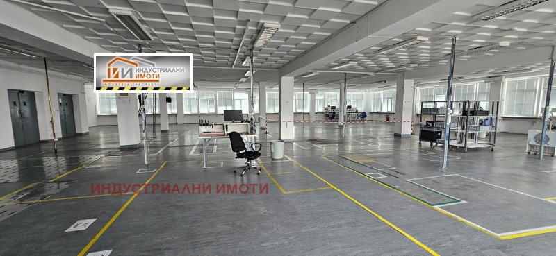 A louer  Stockage Plovdiv , Zapaden , 1270 m² | 90166033
