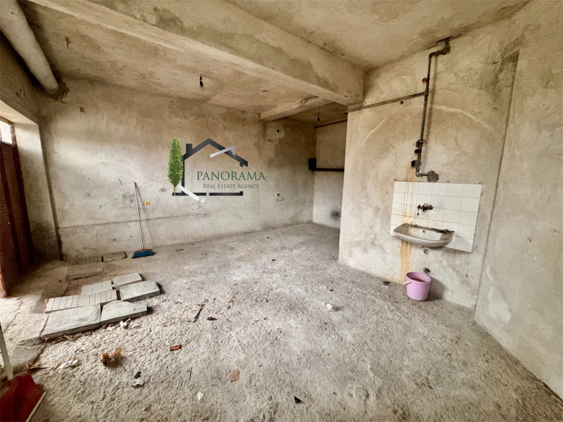 Дава под наем  Гараж град Шумен , Военно училище , 25 кв.м | 36487755