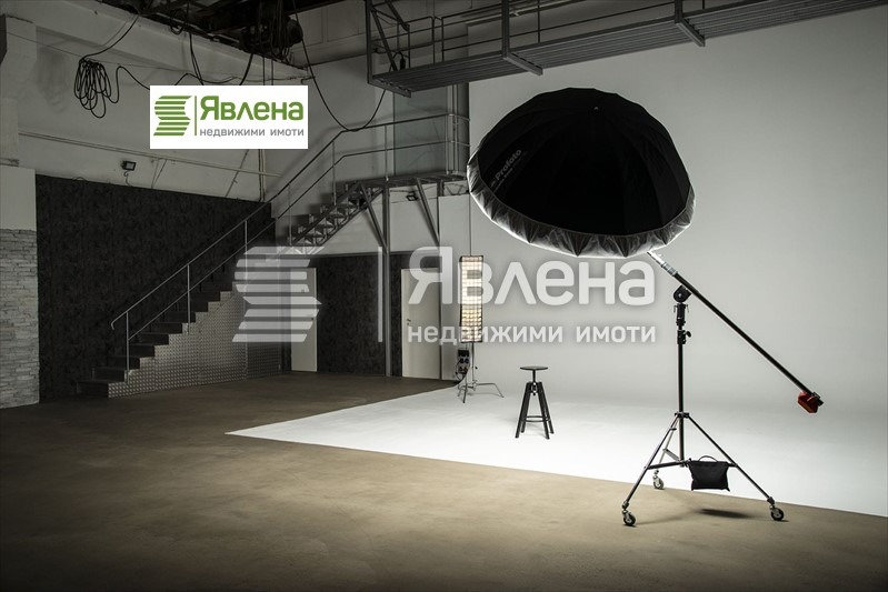 De inchiriat  Cladire industriala Sofia , Dianabad , 243 mp | 64927957 - imagine [4]