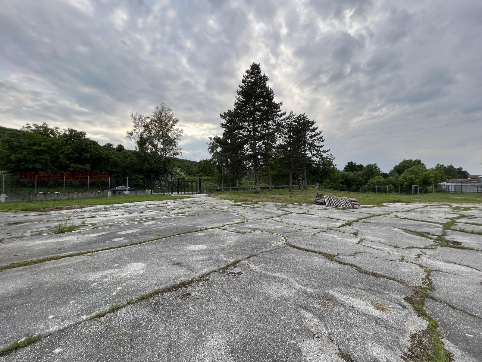 Дава под наем МЯСТО, гр. Мездра, област Враца, снимка 6 - Парцели - 54161307