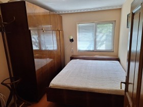 ЕТАЖ ОТ КЪЩА, 80 m2