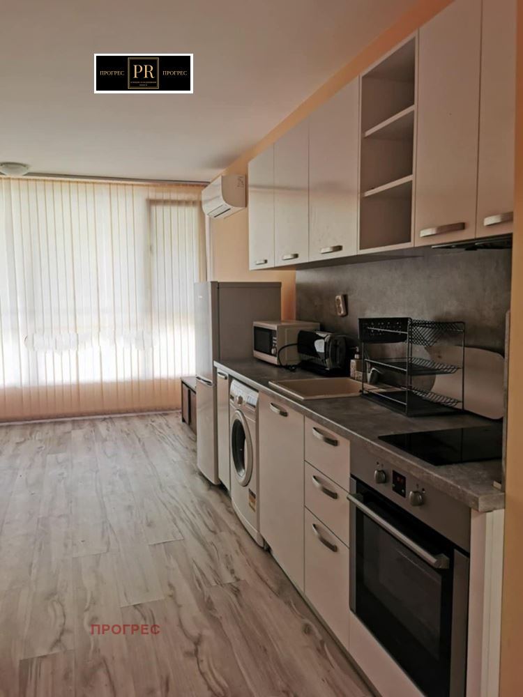 Προς ενοικίαση  1 υπνοδωμάτιο Πλοβδηβ , Μλαδεζκη Χαλμ , 60 τ.μ | 63162894 - εικόνα [2]