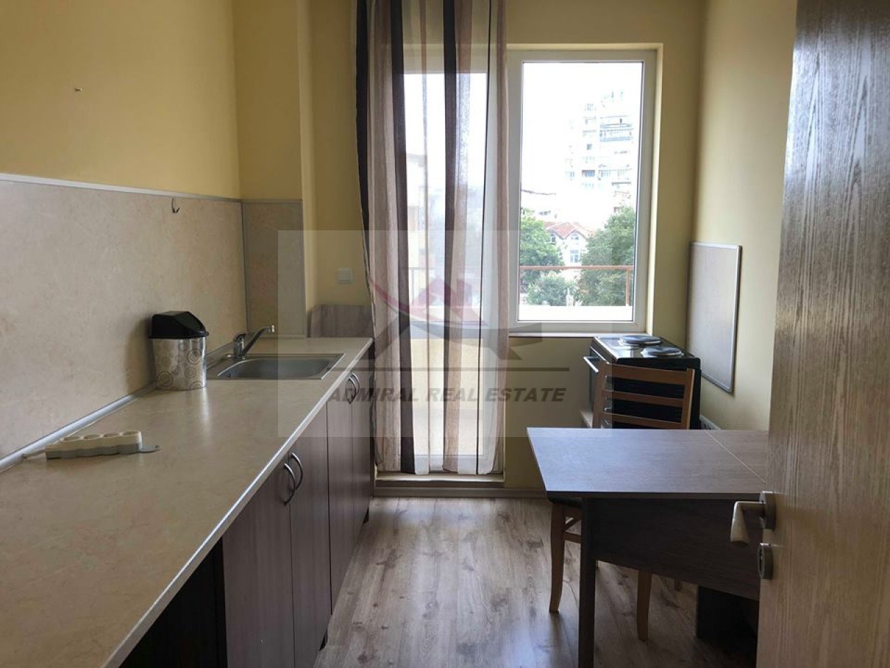 ���� ��� ���� 4-����� | Imot.bg � ����������� 1