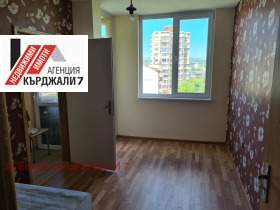 1 спаваћа соба Веселчане, Карджали 10
