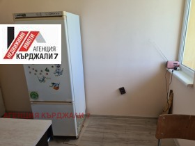 1 спаваћа соба Веселчане, Карджали 11