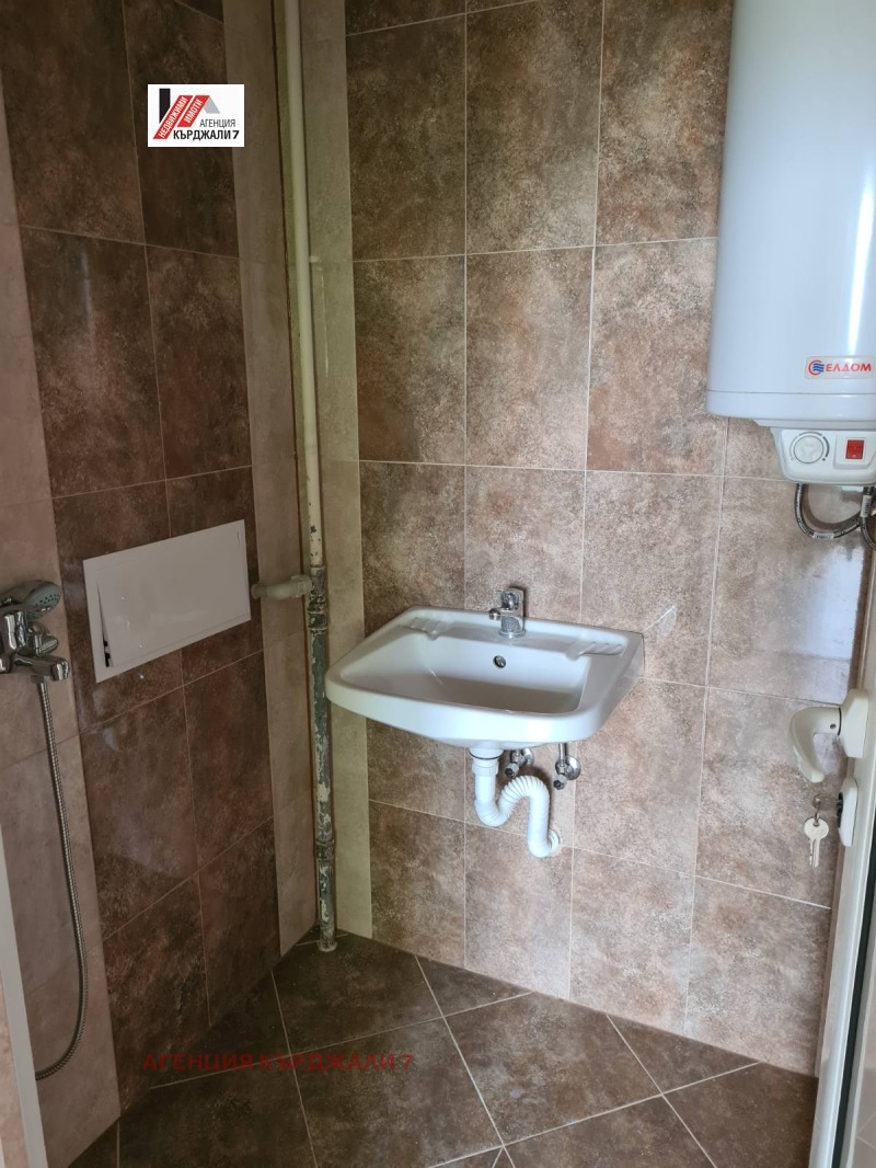 Издаје се  1 спаваћа соба Карджали , Веселчане , 98 м2 | 67919747 - слика [9]