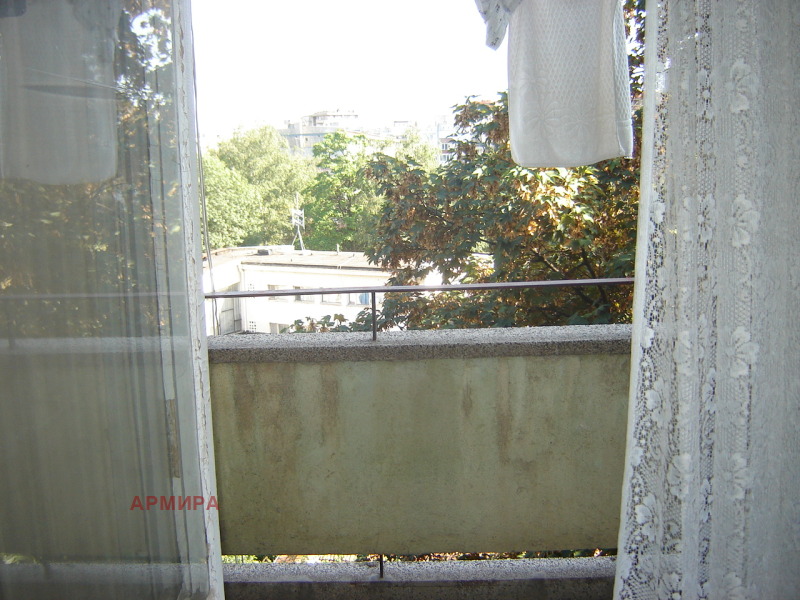 Дава под наем 2-СТАЕН, гр. София, Гоце Делчев, снимка 7 - Апартаменти - 52772287