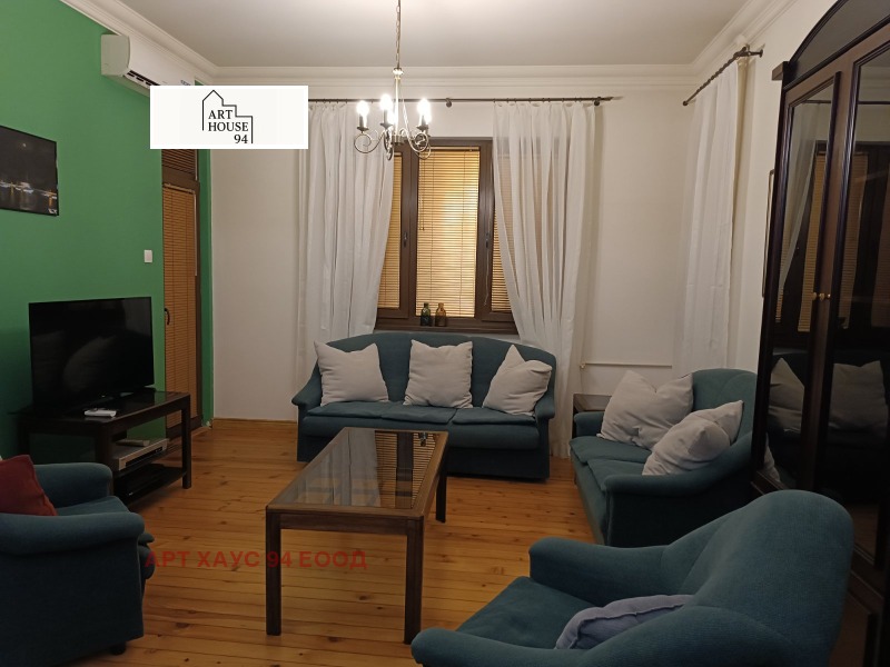 Дава под наем 4-СТАЕН, гр. София, Център, снимка 8 - Апартаменти - 53576121