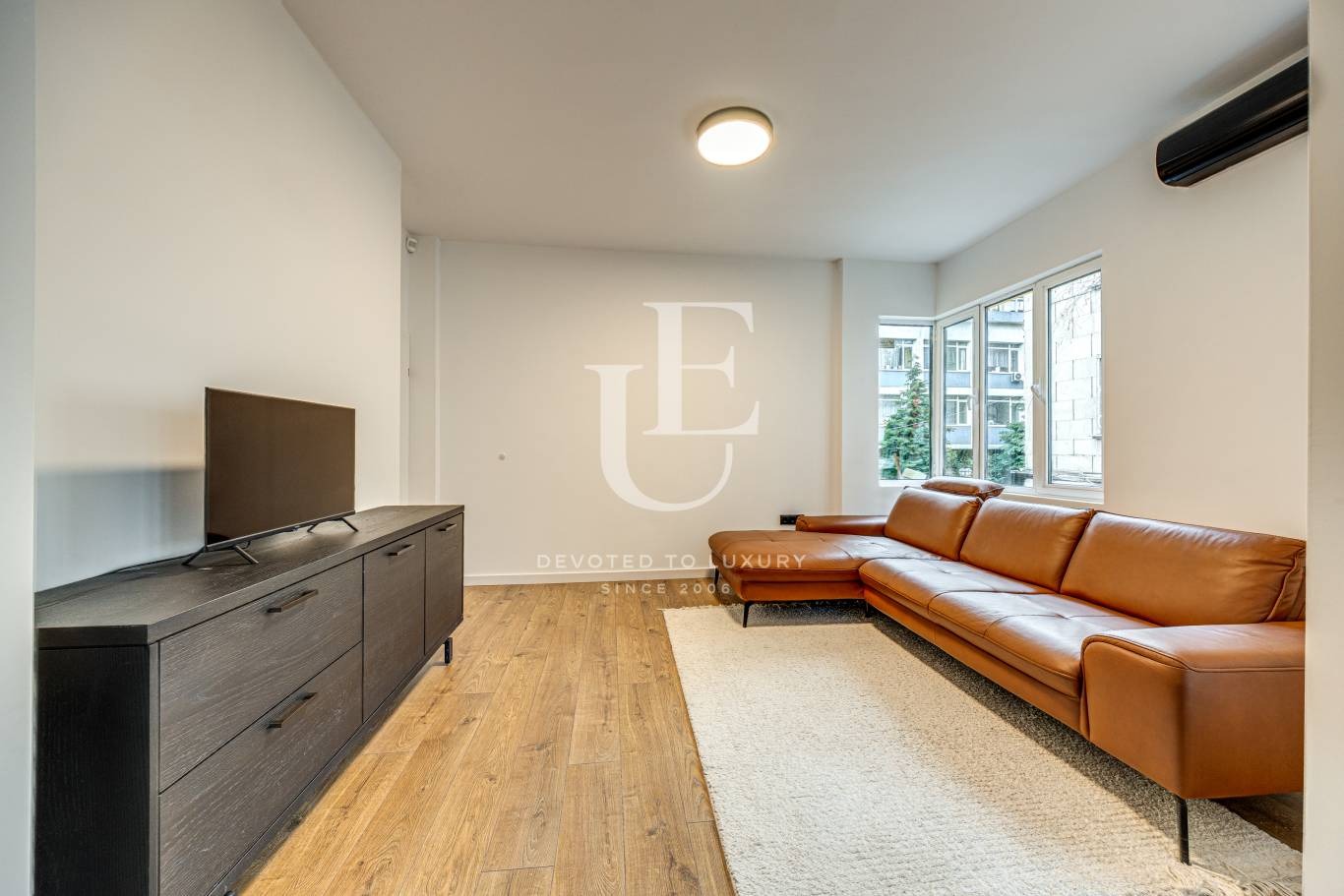 Дава под наем 2-СТАЕН, гр. София, Оборище, снимка 3 - Апартаменти - 53952161