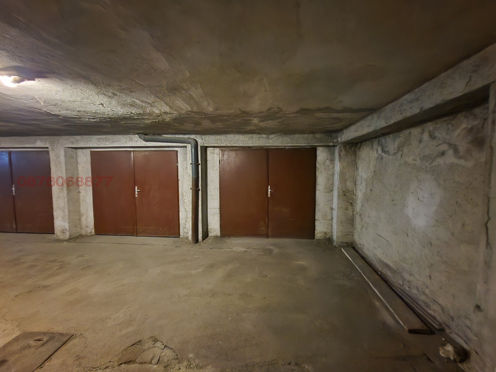 Дава под наем ГАРАЖ, ПАРКОМЯСТО, гр. София, Борово, снимка 3 - Гаражи и паркоместа - 53703456