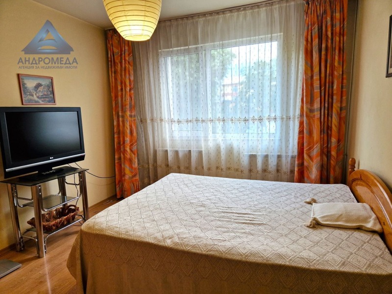 Da affittare  2 camere da letto Pleven , Shirok tsentar , 100 mq | 93712649 - Immagine [12]