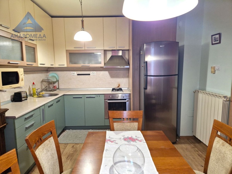Da affittare  2 camere da letto Pleven , Shirok tsentar , 100 mq | 93712649 - Immagine [2]