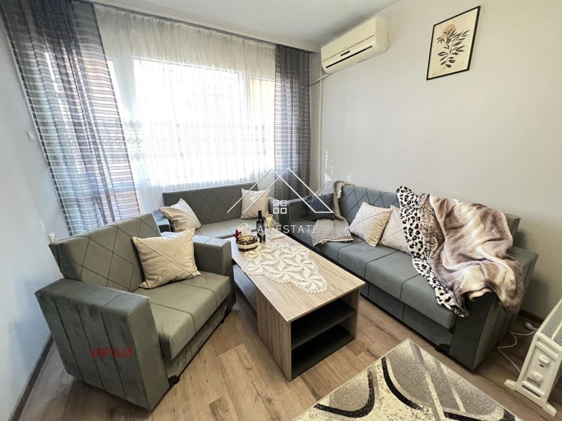 Para alugar  2 quartos Stara Zagora , Tri tchutchura - centar , 60 m² | 88038101
