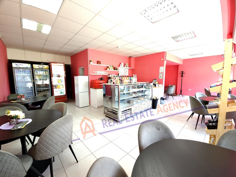 Vuokrattavana  Myymälä Sofia , Strelbište , 45 neliömetriä | 86667638 - kuva [2]
