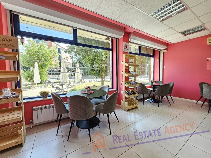 Vuokrattavana  Myymälä Sofia , Strelbište , 45 neliömetriä | 86667638 - kuva [4]