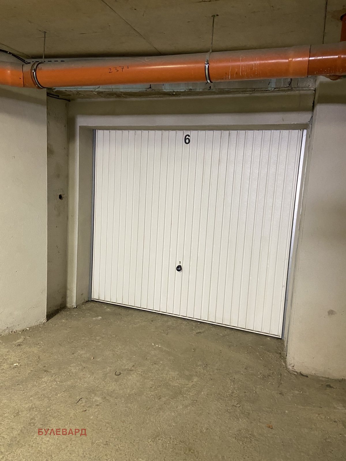 Дава под наем ГАРАЖ, ПАРКОМЯСТО, гр. София, Манастирски ливади, снимка 2 - Гаражи и паркоместа - 54118447