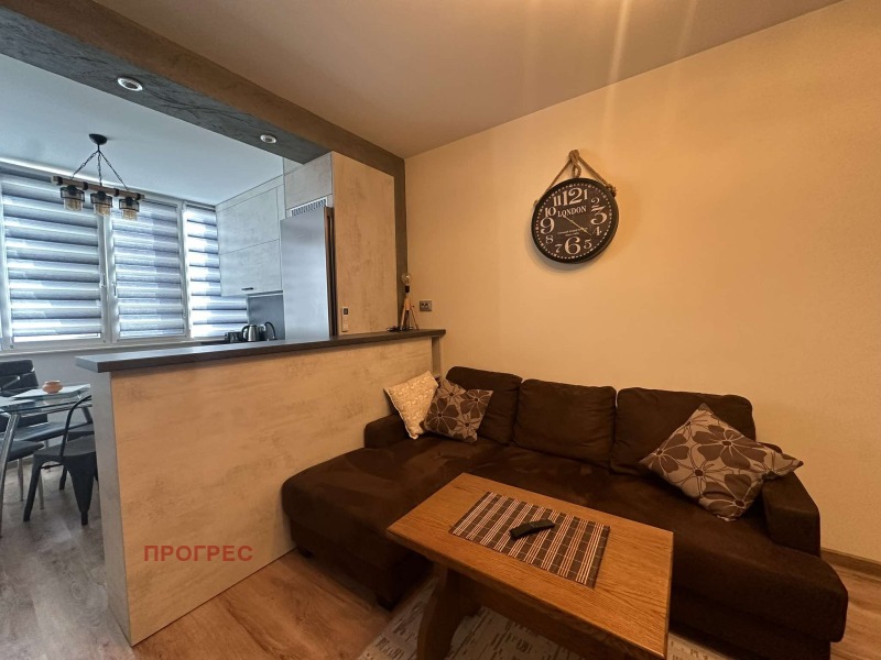 For Rent  1 bedroom Plovdiv , Kamenitsa 1 , 65 sq.m | 48876633 - image [4]