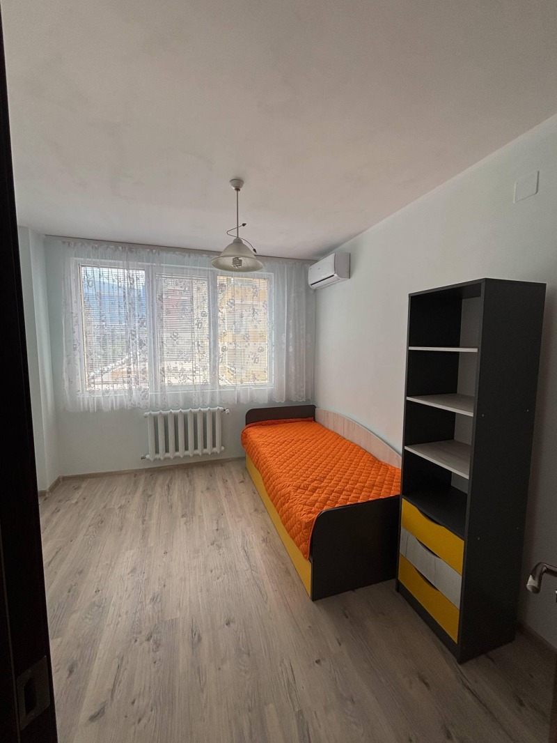 En renta  3 dormitorios Sofia , Gotse Delchev , 170 metros cuadrados | 95400496 - imagen [5]