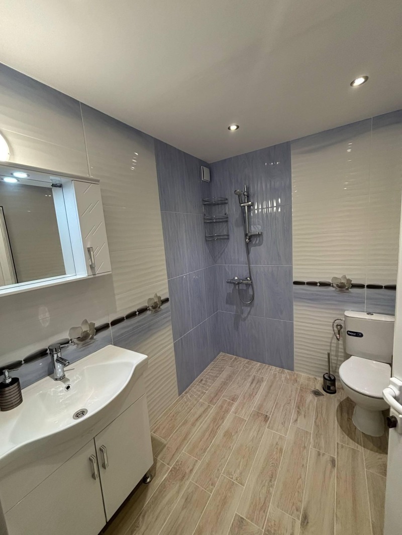 En renta  3 dormitorios Sofia , Gotse Delchev , 170 metros cuadrados | 95400496 - imagen [7]