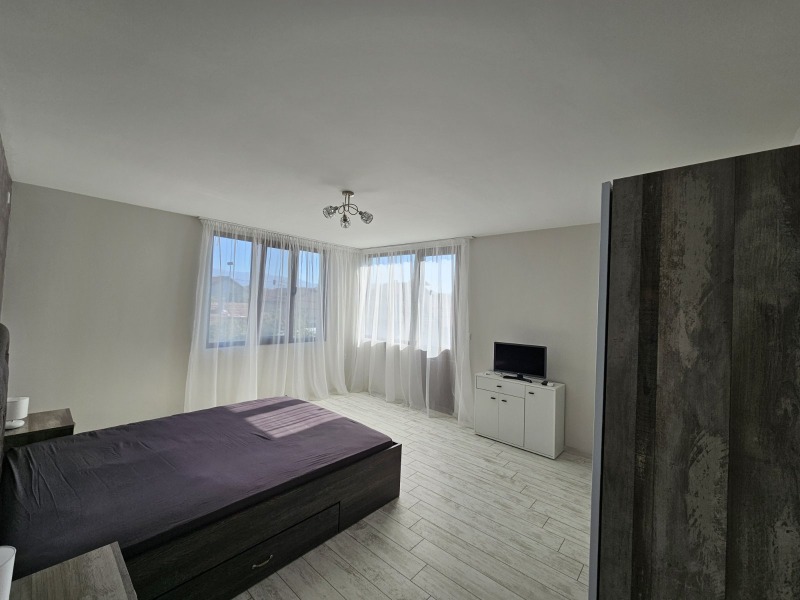 Para alugar  Andar da casa região Sófia , Bojurichtche , 90 m² | 20315687 - imagem [4]