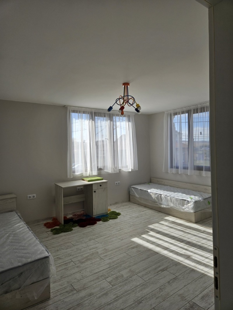 Para alugar  Andar da casa região Sófia , Bojurichtche , 90 m² | 20315687 - imagem [5]