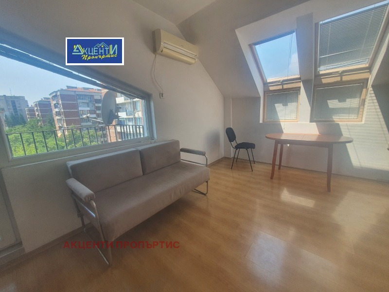 Издаје се  1 спаваћа соба Велико Тарново , Центар , 50 м2 | 86403777 - слика [3]