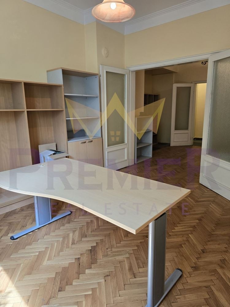 Дава под наем  3-стаен град София , Оборище , 77 кв.м | 49565725 - изображение [6]