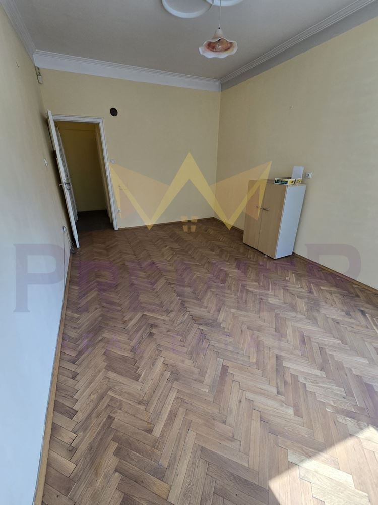 Дава под наем  3-стаен град София , Оборище , 77 кв.м | 49565725 - изображение [8]