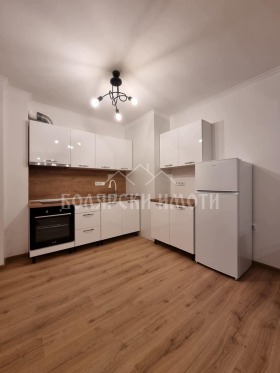 2 slaapkamers Akatsija, Veliko Tarnovo 3