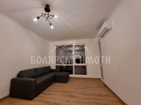 2 slaapkamers Akatsija, Veliko Tarnovo 4