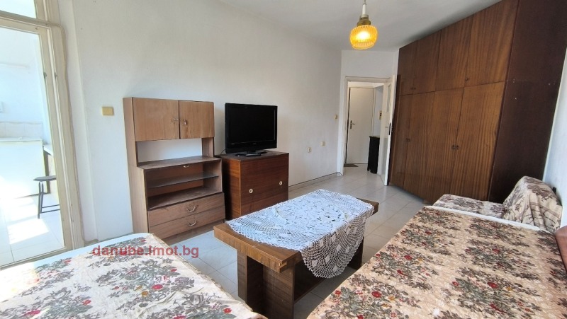 En renta  1 dormitorio Ruse , Tsentar , 50 metros cuadrados | 43749247 - imagen [2]
