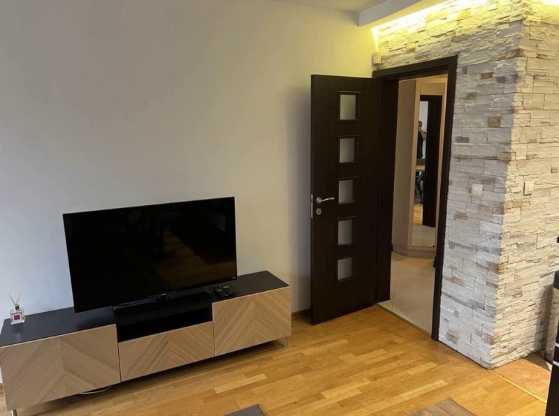 Vuokrattavana  2 makuuhuonetta Sofia , Manastirski livadi , 96 neliömetriä | 33008739 - kuva [2]