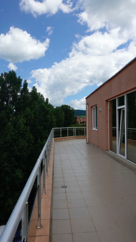 ���� ��� ���� 3-����� | Imot.bg � ����� ������ 12