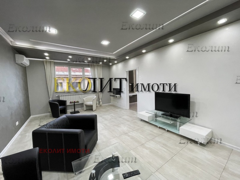 K pronájmu  2 ložnice Sofia , Centar , 126 m2 | 46329778 - obraz [4]