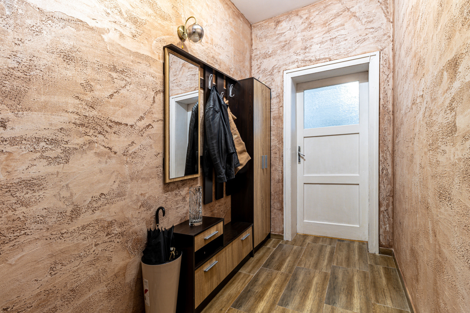 Дава под наем 3-СТАЕН, гр. София, Център, снимка 16 - Апартаменти - 53797637