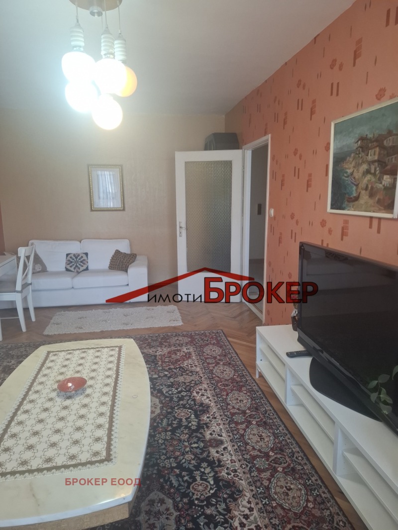 Дава под наем 2-СТАЕН, гр. Сливен, Център